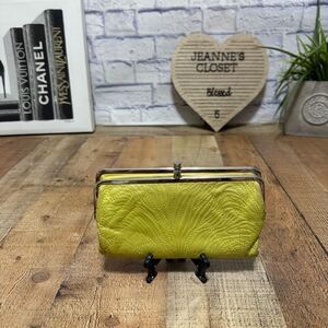 HOBO INTERNATIONAL Lauren green Leather Wallet Floral Lining Silver Hardware